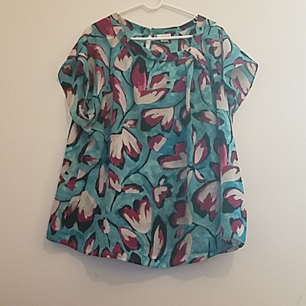 SOLD. Lovely Blouse - 2X